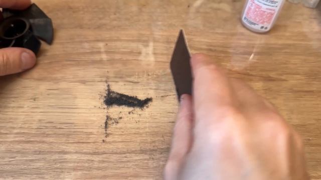 Секундный клей никак не держит. Хитрость, после которой он прочно склеит даже спички