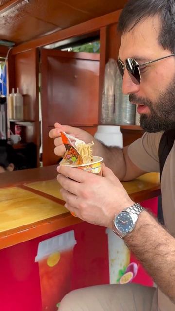Завтрак  Путешественника  Шикарный Завтрак #share #automobile #туристуз #shortsvideo #streetfood