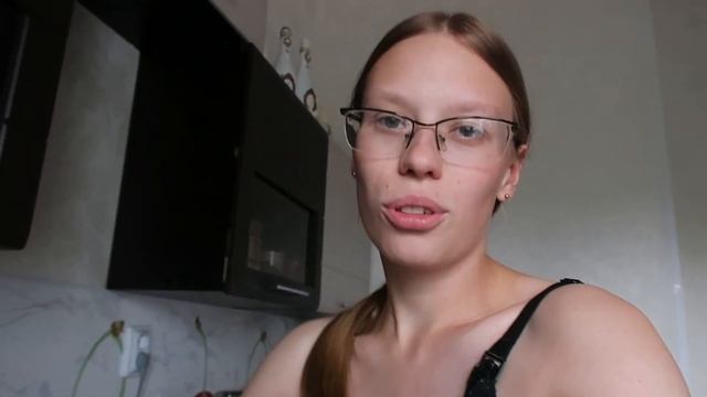 VLOG: Первый зубик у Демида👶🏻Начали кушать яблочко🍏 Гуляем в парке🌿Будни молодой мамы в декрете🤱🏼