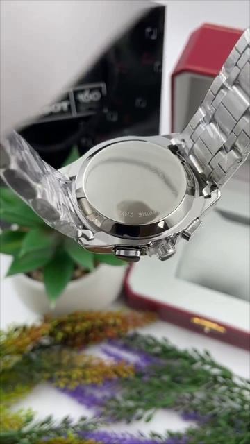 Часы Tissot механические с автоподзаводом с хронографом с календарем