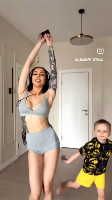 Многодетная мамка Алёнка 💃🏻
