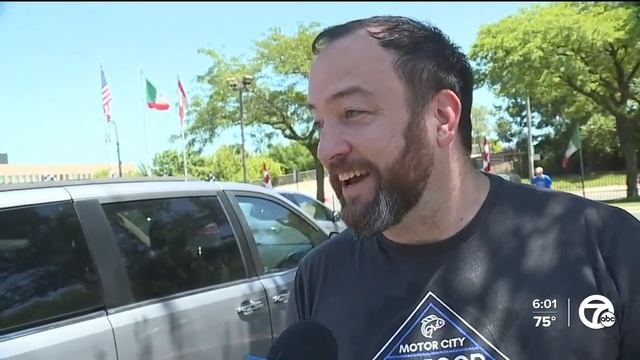 'There's trash all over.' GFL customers deal with pick-up delays amid transfer