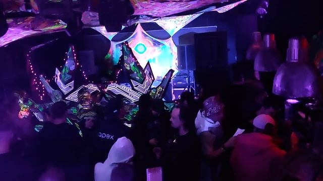 07.02.25 Hitech power vol. 2 kinky rouj UFO People