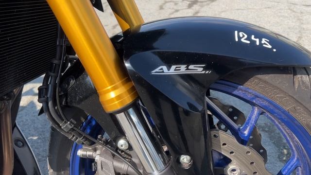 SUZUKI GSX-S750