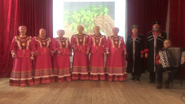 вокальная группа "Казачий берег" песня "Хмель"