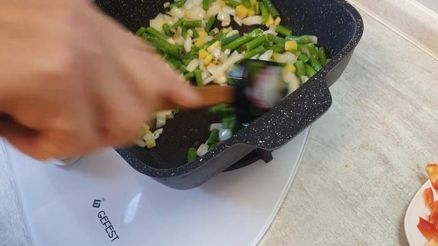 У вас дома есть рис и яйца?2 рецепта быстро ,просто и очень