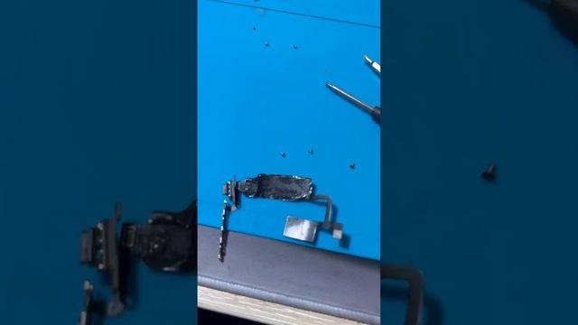 iPhone 11 замена корпуса и аккумулятора #iphone #iphone11 #ремонттелефона #ремонтiphone