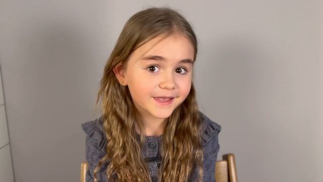 Анна Рытова, 8 лет- актерская визитка