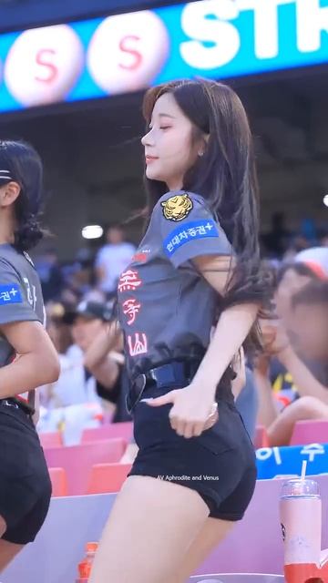 Красивые моменты айдолов K-pop - Серия 164