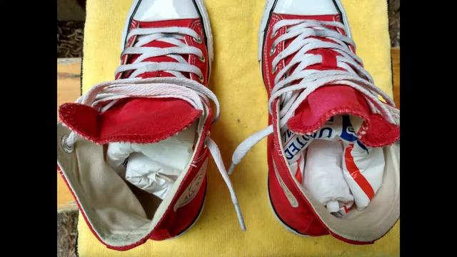 Converse All Star High Top Mens Size 5 Red M9621 **SOLD**