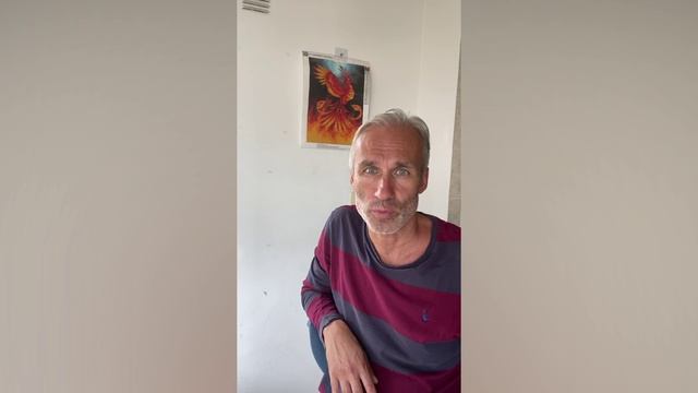 Dmitry Vasiliev-Clark — преподаватель-билингв из Шотландии.