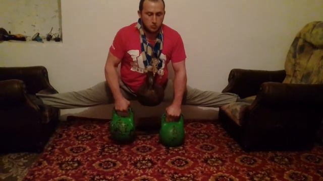 Подъём на шпагате 80кг