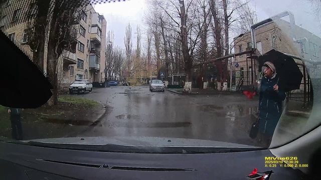 EMER250319-173621