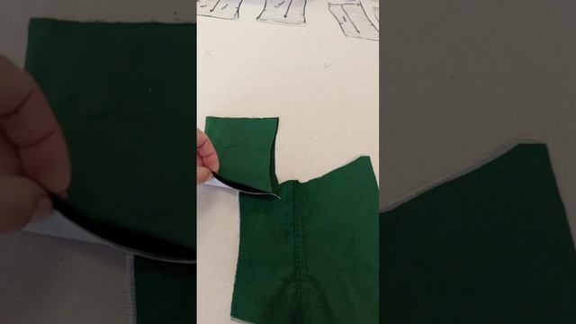 Корсет из вельвета.