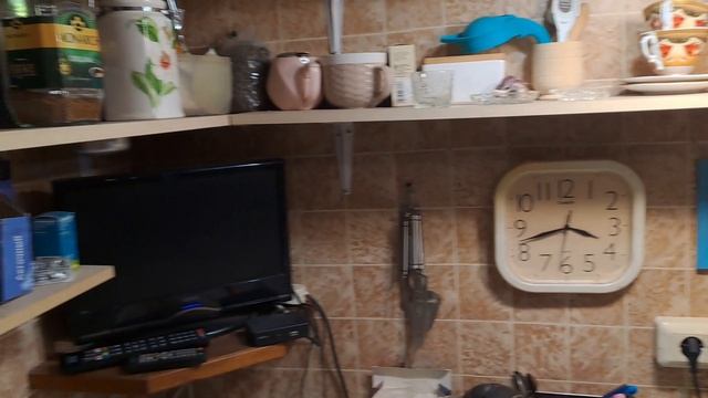 На кухне. Суббота. Рыбные котлеты, макароны и рис.