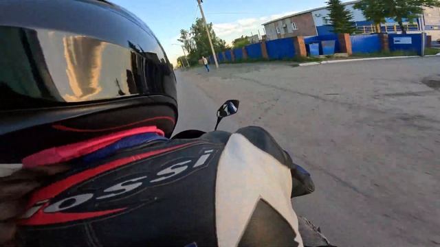 zx10r kawweyn cbr600rr (1)