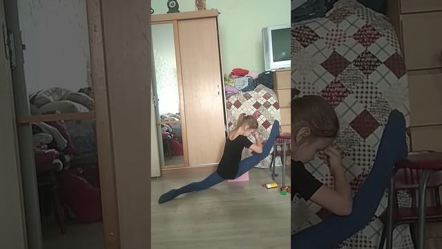 шпагат на правую ногу 2 Апреля