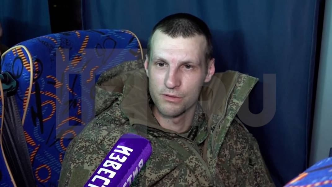 Борт с освобожденными из плена бойцами ВС РФ приземлился в Москве