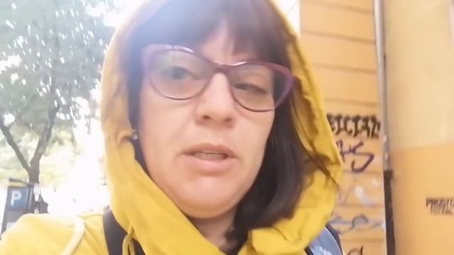ВАРШАВА. Искала хостел нашла аферистку.. ((