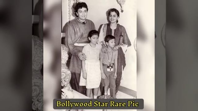 Rare Pic of Bollywood Star Family  ||