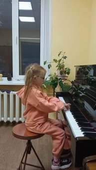 VID_20230925_183451.mp4