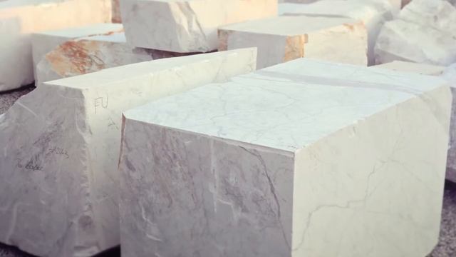Керамический камень Calacatta Magnifico INFINITY