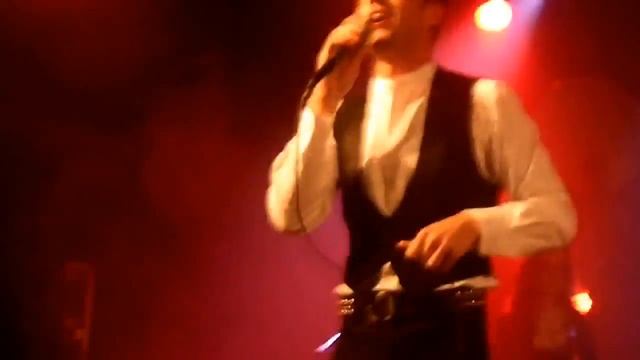 Brandon Flowers - Crossfire (Vancouver 2011)
