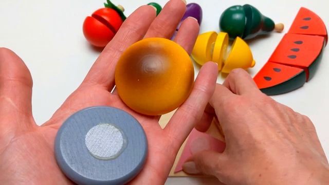 Увлекательная игра для малышей! Как резать деревянные продукты ASMR