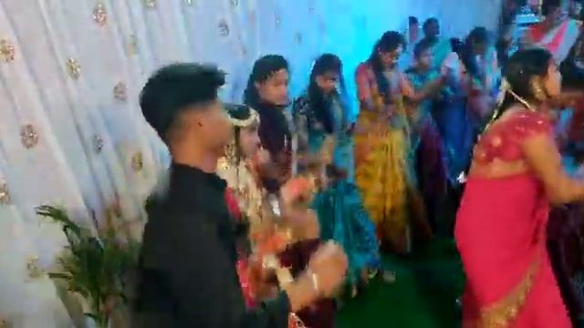 friend ki shadi me Enjoy ...👌Dear friends subscribe kr dena..,,,🥰