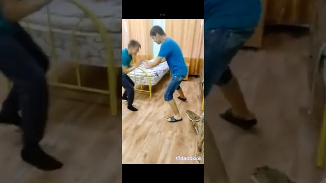 два халка