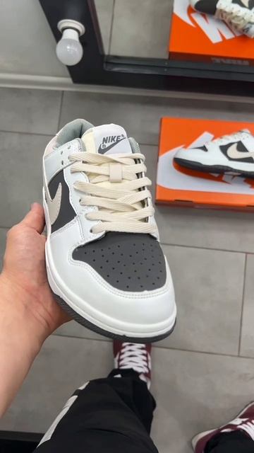 Обзор по кроссовкам Nike
