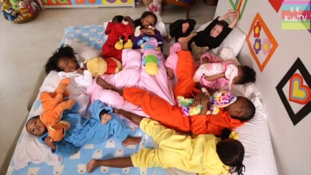 Twinkle Twinkle Little Star - Twinkle Twinkle Little Star Song - CC Kids - by Christine Champion