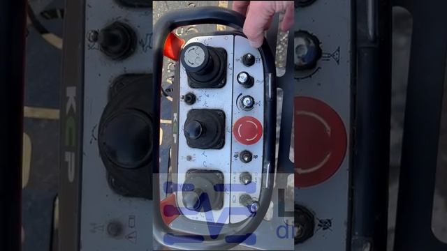 ATECH A792. Пульт бетононасоса. Нормальная работа индикатора "Работа" при Включении-Выключении.