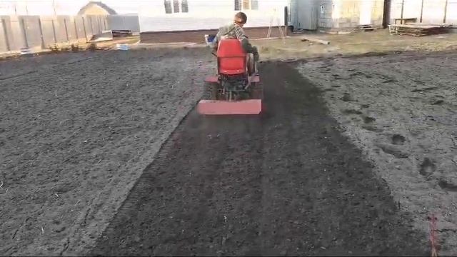Испытания "БАРРАКУДЫ" в огороде.