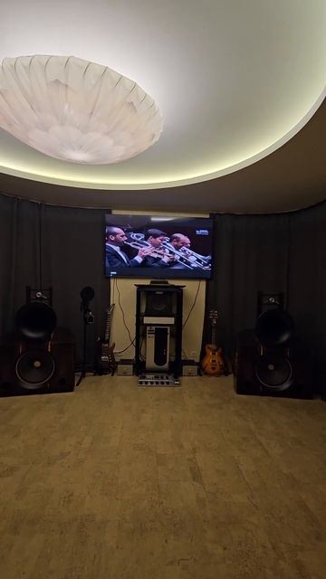 Ultra Top High End by Miracle #miracleaudio #torhighend #highend #audiophile #party