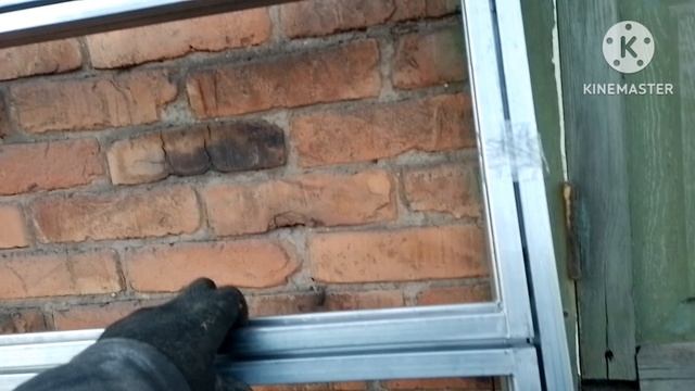 Привезли теплицу 3×8 из профиля и поликарбоната за 40900 рублей. Буду устанавливать под рассаду.