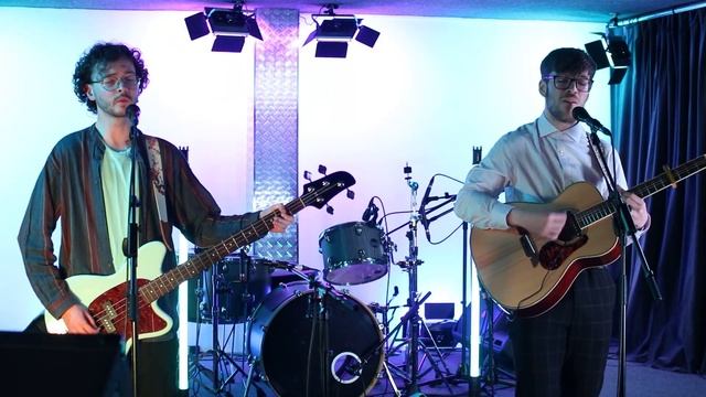 RISING feat. Idiotwin | Performance for Hot Vox and War Child UK