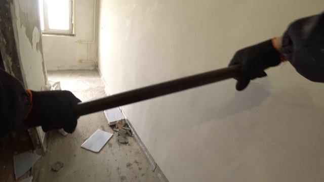 лучший способ сломать бетонную перегородку