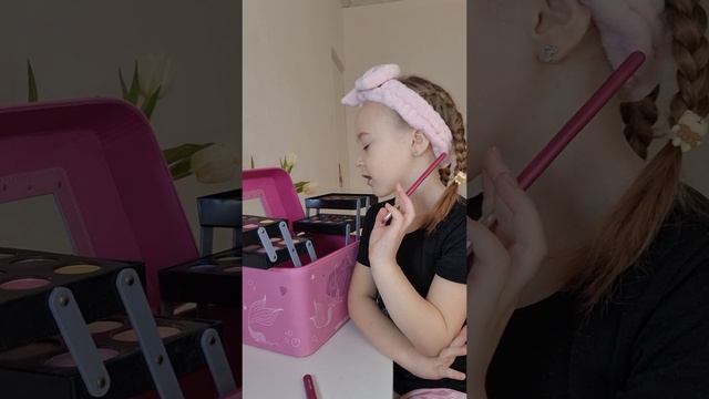 Уроки макияжа от Доминики