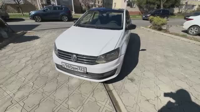 Автомобиль Volkswagen Polo