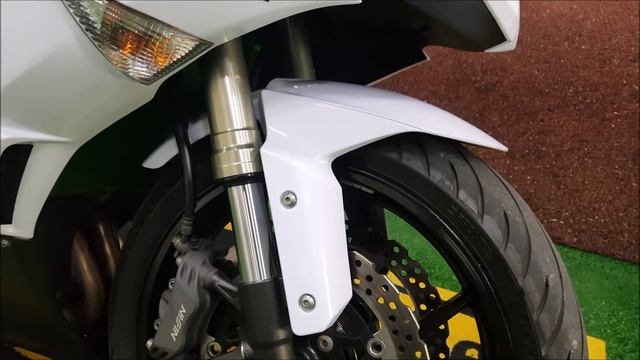 Rodolfinho da Z- Testando Kawasaki Ninja ZX-6R 2010.