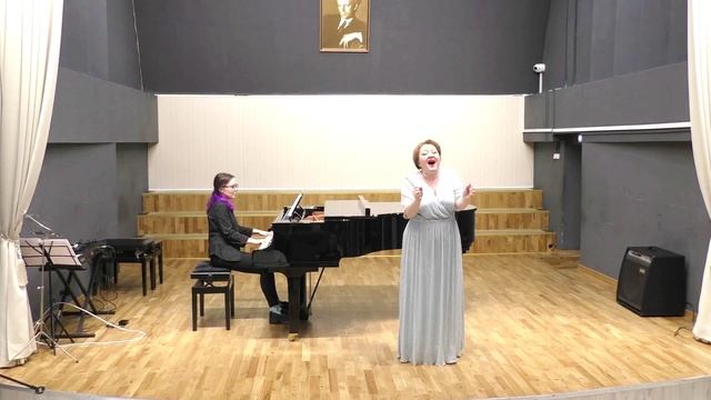 Муз. Ю. Милютина, сл. 
Е. Долматовского "Лирическая песенка" 
из. к\ф "Сердца четырёх"