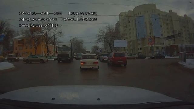перекресток 45-й Стрелковой дивизии - Московского пр-та