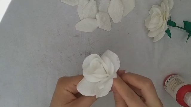 you will not believe !! How did this flower become like this?