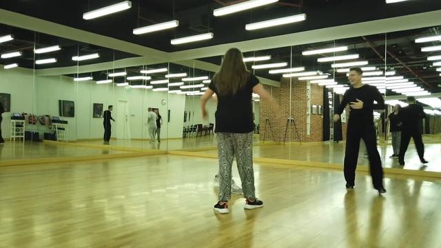 Learning Ballroom Dancing in Dubai - Lesson 3