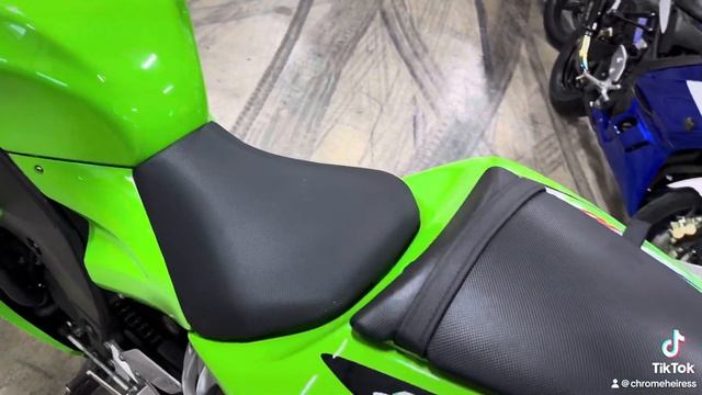 Everything’s better in green! 2007 Kawasaki Zx-10R 12kmiles $6950 All Things Chrome 615-431-2294