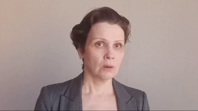 Елена Брыткова.Валентина сотрудник опеки.сц.1
