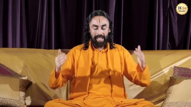 Taking your Mind from World Towards God | Swami Mukundananda