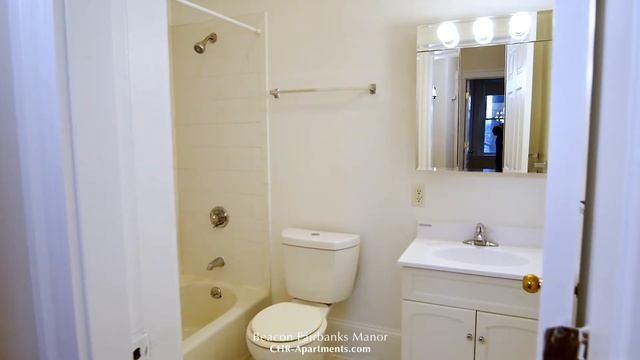 Beacon Fairbanks Manor Apartment Tour: Brookline MA