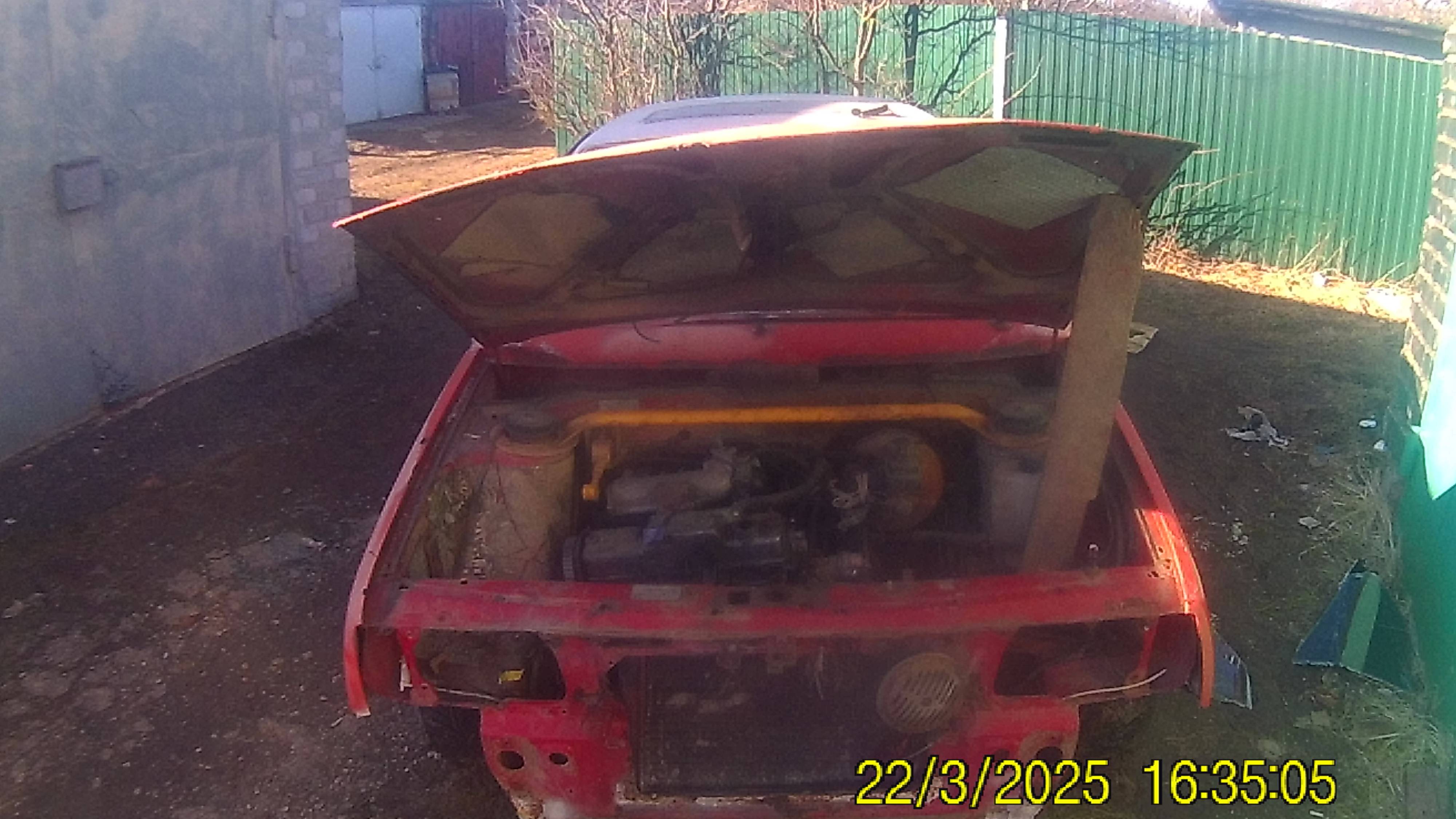 ваз 2108(разбитая в хлам авто) видео снято на экшан камеру